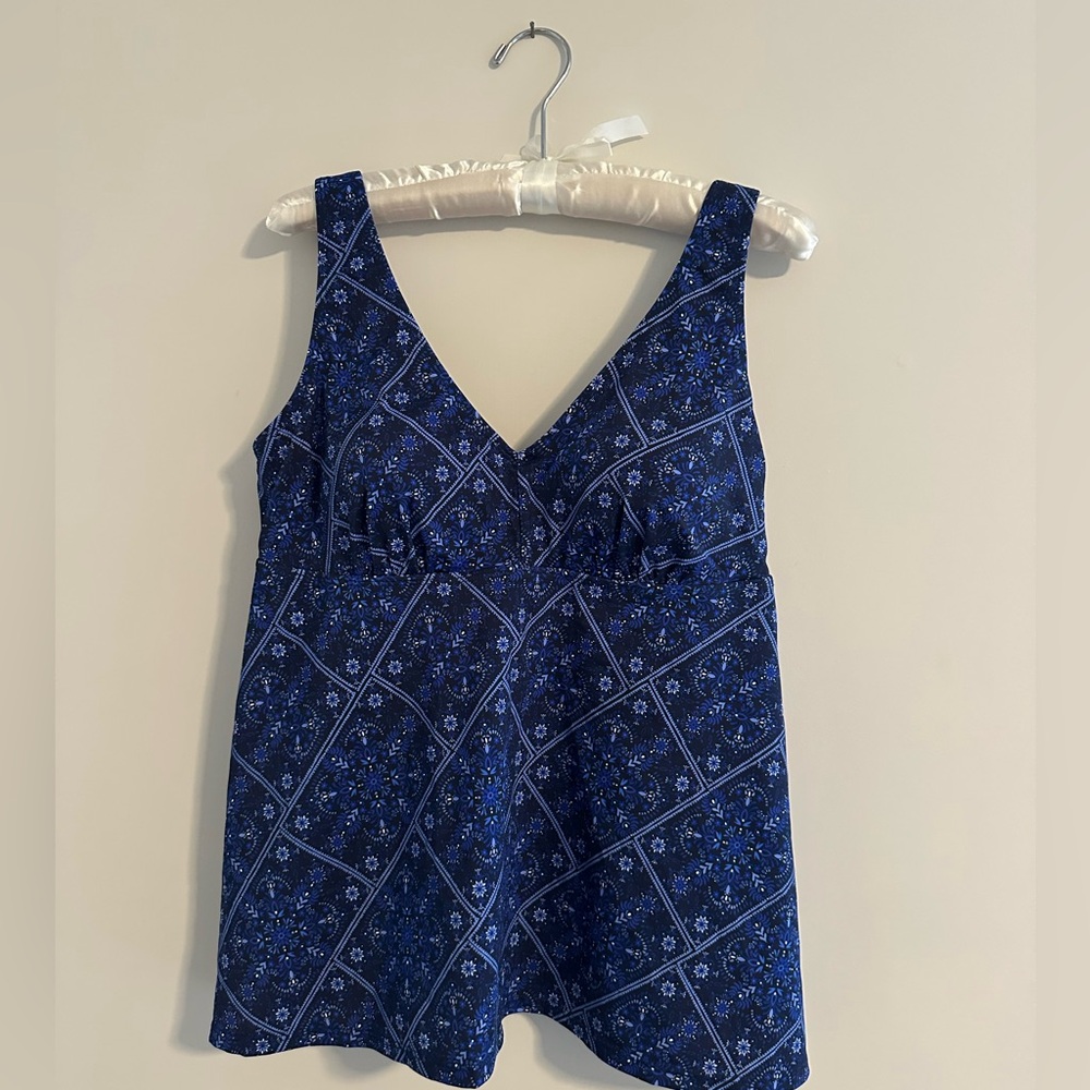 Navy blue tankini top